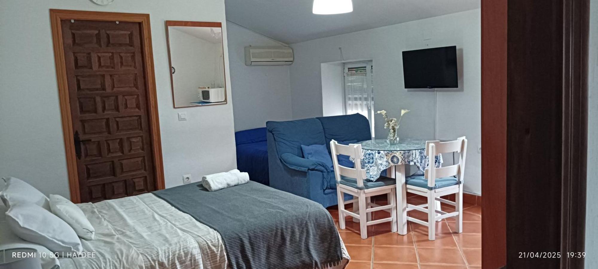 Casa El Azahin Casa de hóspedes Cazalla de la Sierra Quarto foto